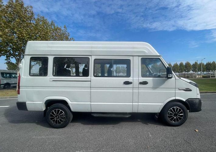 依維柯新得意貨運版改裝依維柯得意 改裝