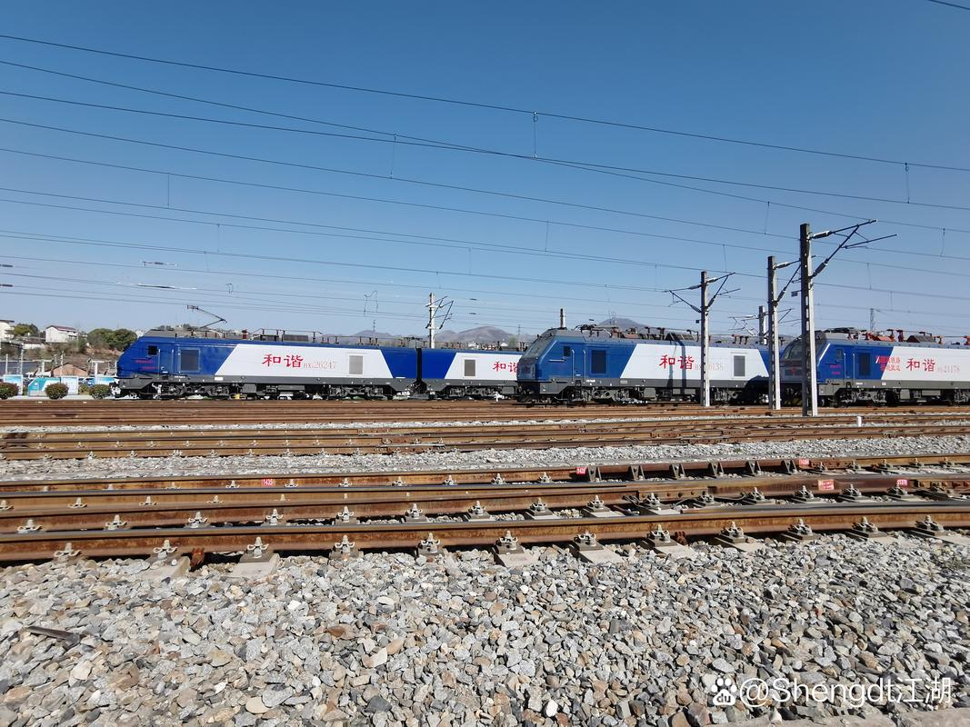 和諧電力貨運和諧電力貨運火車頭還在生產嗎