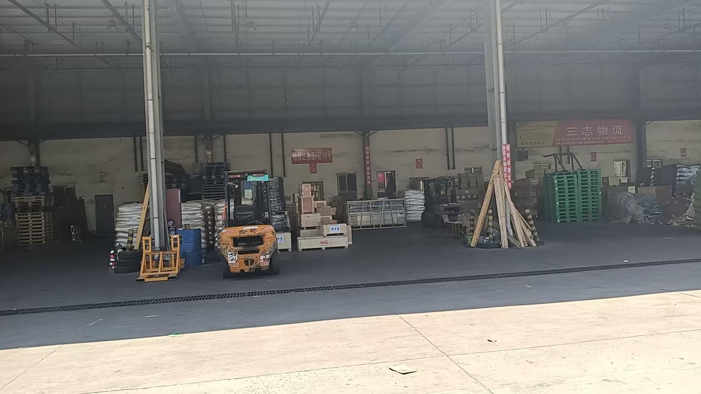 黃島的貨運黃島物流車隊