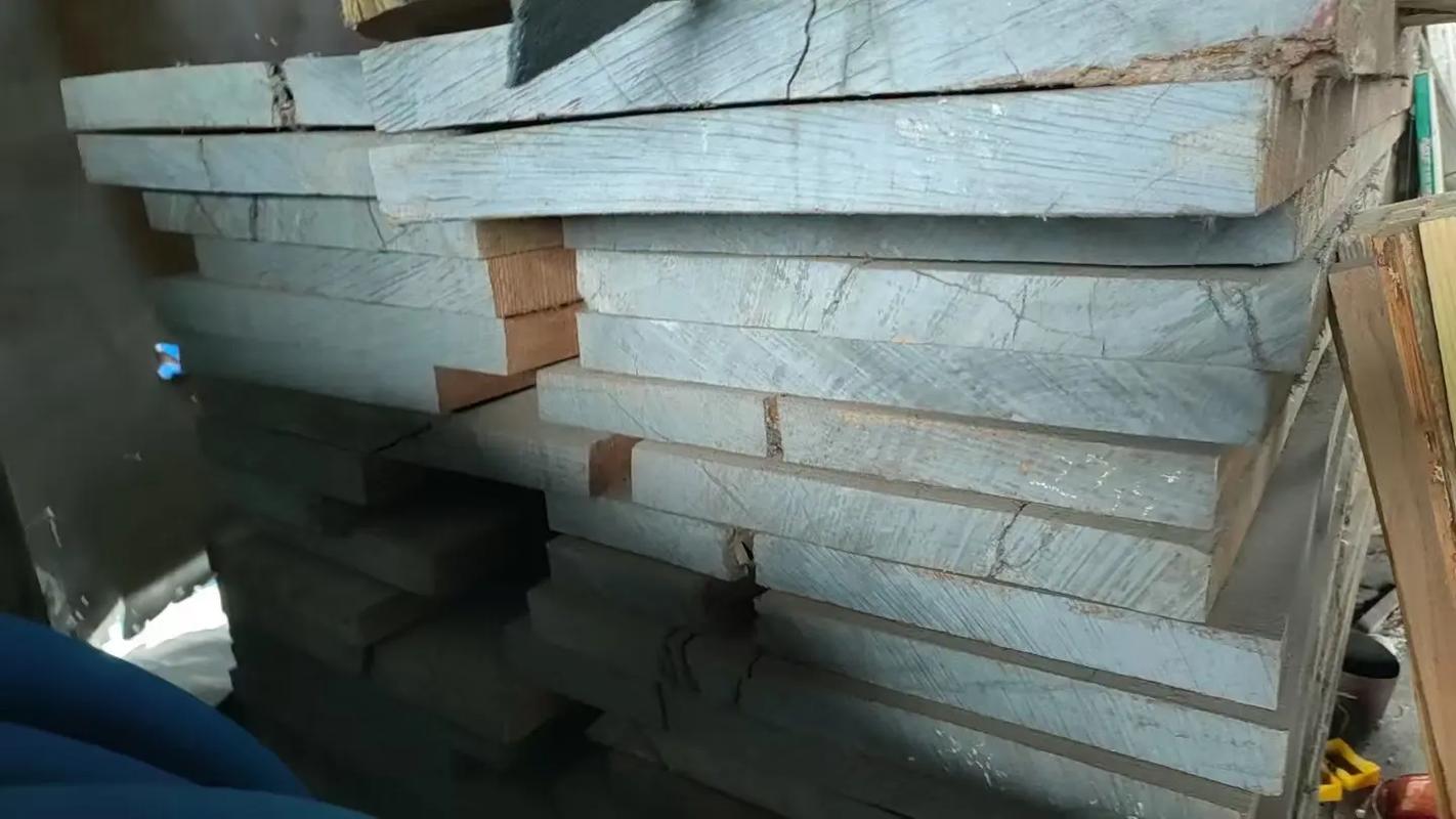 剛果貨運(yùn)木頭剛果木材